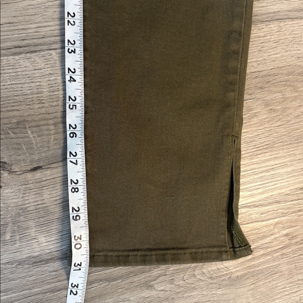Levi's Women's High Rise Tailored 724 Slim Straight Size NWT - Picture 10 of 15